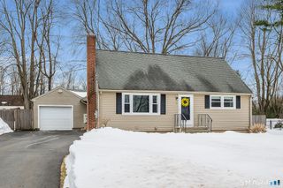 17 Whiteside Street, Newington, CT 06111