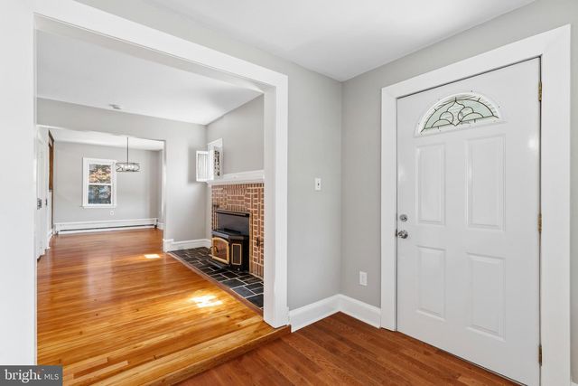 201 N CHESTER PIKE, Glenolden, PA 19036