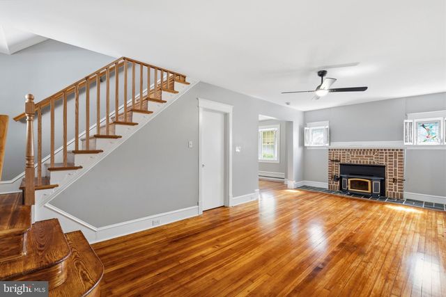 201 N CHESTER PIKE, Glenolden, PA 19036