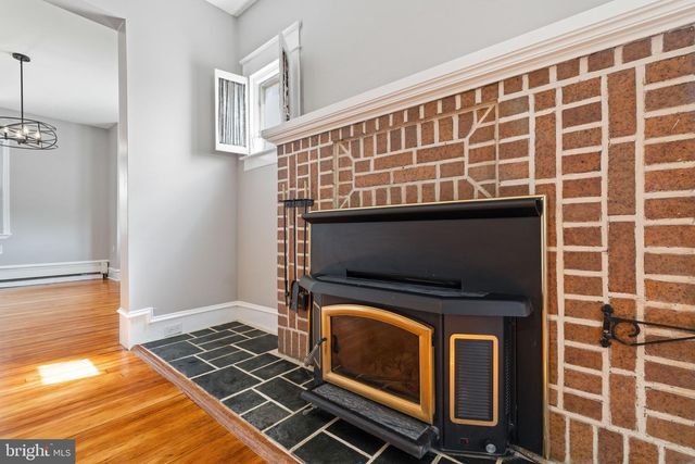 201 N CHESTER PIKE, Glenolden, PA 19036