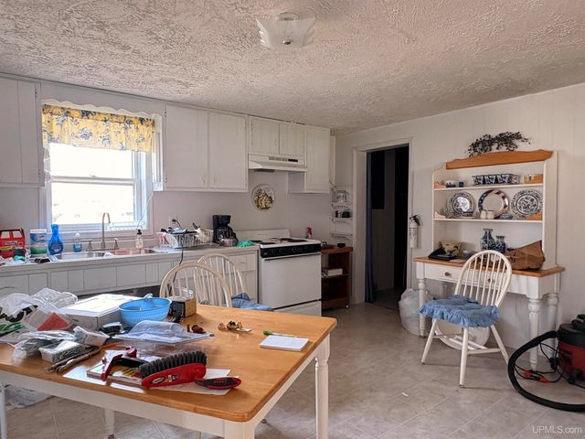 8172 River Gg Street, Nahma, MI 49864