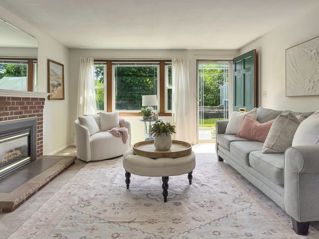 291 Levin Rd, Rockland, MA 02370