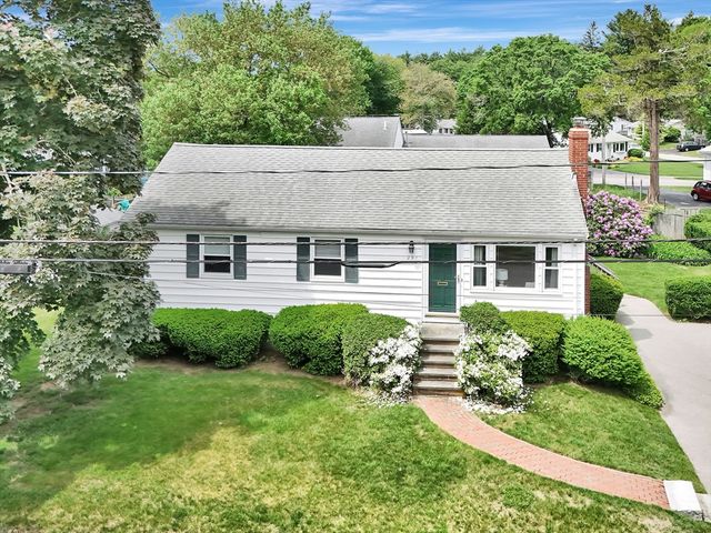 291 Levin Rd, Rockland, MA 02370