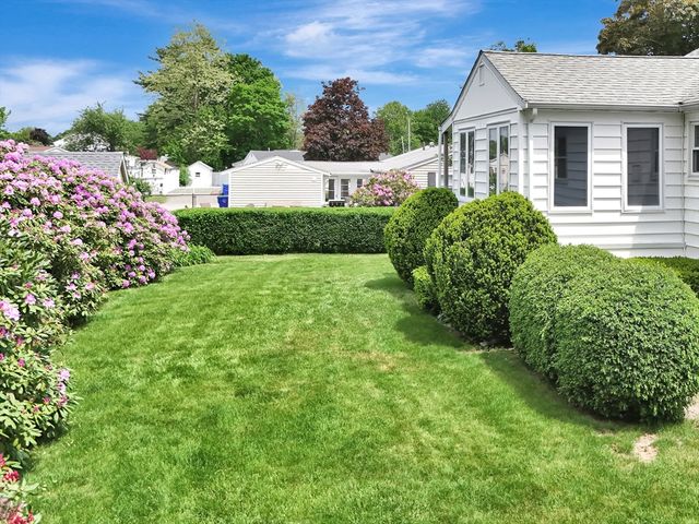291 Levin Rd, Rockland, MA 02370