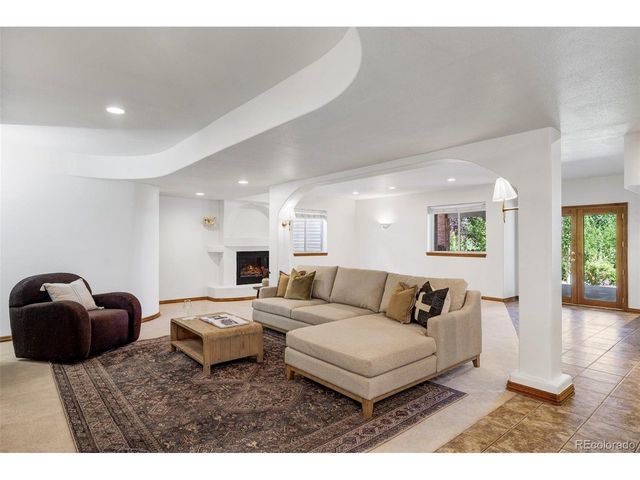 16627 W 1st Ave, Golden, CO 80401