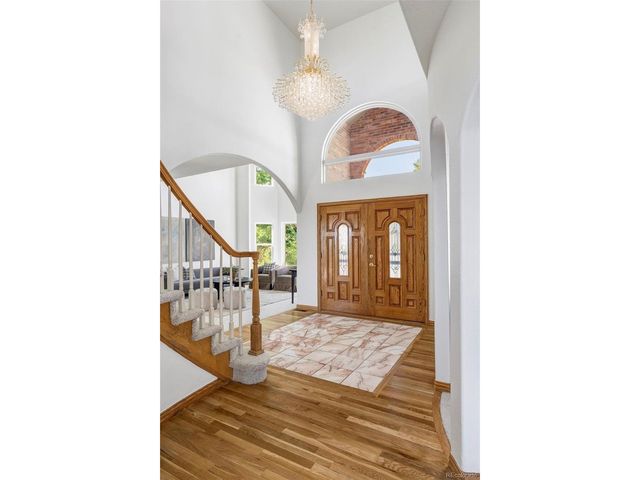 16627 W 1st Ave, Golden, CO 80401