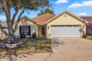 2090 Woodfield Lane, Biloxi, MS 39532