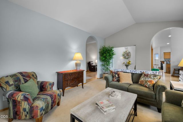 13877 SW Peninsula Drive, Terrebonne, OR 97760
