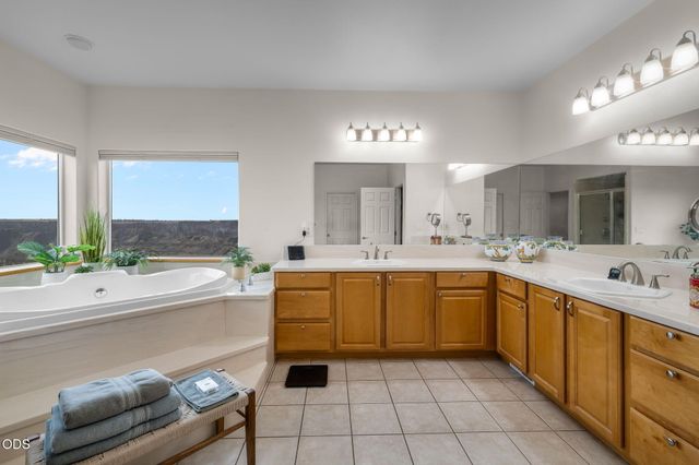 13877 SW Peninsula Drive, Terrebonne, OR 97760