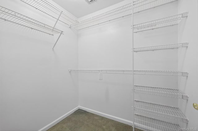 77 Jamie Court, Suffern, NY 10901