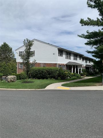 77 Jamie Court, Suffern, NY 10901