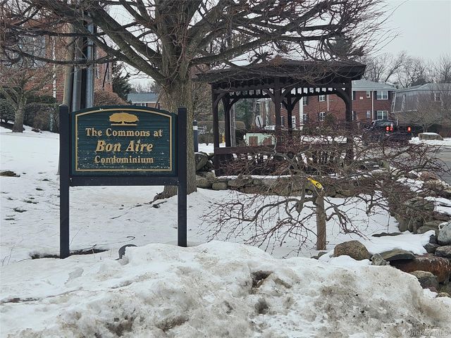 77 Jamie Court, Suffern, NY 10901