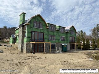 10 Capri Court B1, Bolton, NY 12824
