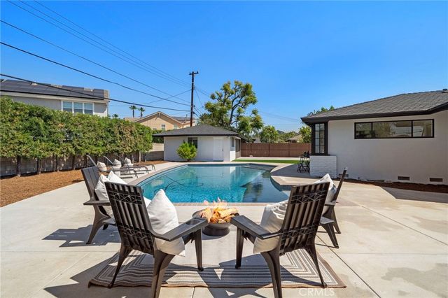 18661 Vale, North Tustin, CA 92705