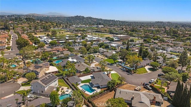 18661 Vale, North Tustin, CA 92705