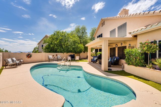 11268 N Running River Place, Oro Valley, AZ 85737