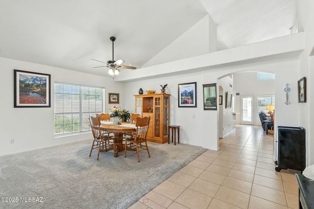 11268 N Running River Place, Oro Valley, AZ 85737