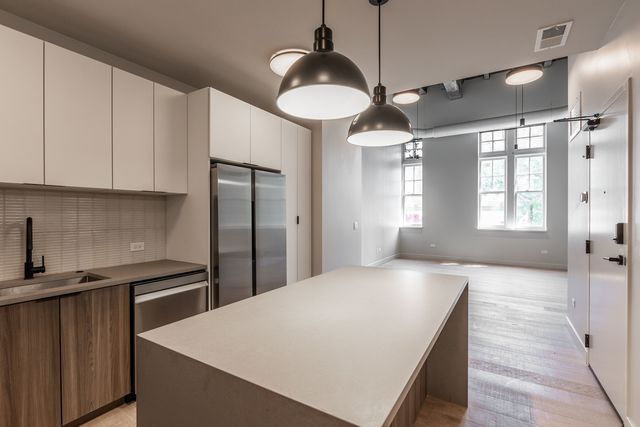 1706 Sherman Avenue 201, Evanston, IL 60201
