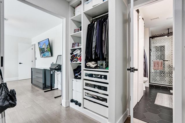 2800 W Aviary Drive, Cooper City, FL 33026