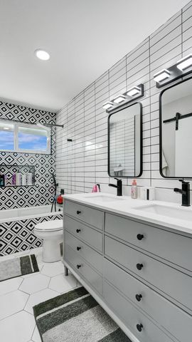 2800 W Aviary Drive, Cooper City, FL 33026