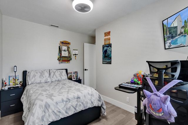 2800 W Aviary Drive, Cooper City, FL 33026