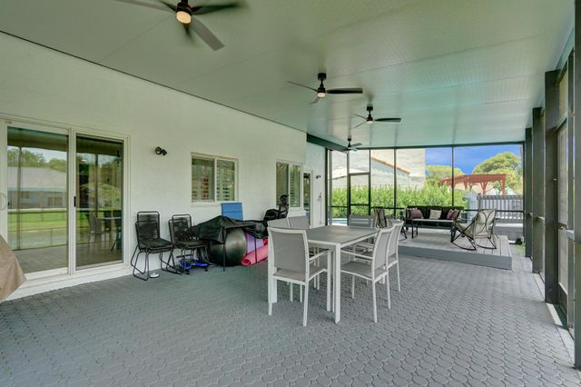 2800 W Aviary Drive, Cooper City, FL 33026