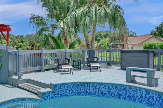 2800 W Aviary Drive, Cooper City, FL 33026