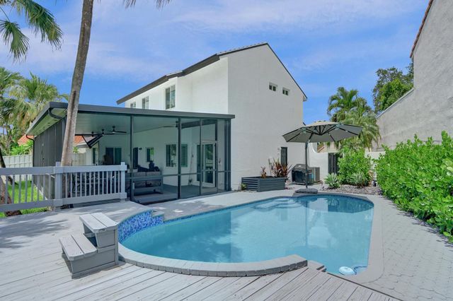 2800 W Aviary Drive, Cooper City, FL 33026