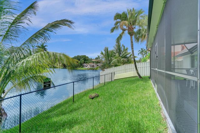 2800 W Aviary Drive, Cooper City, FL 33026