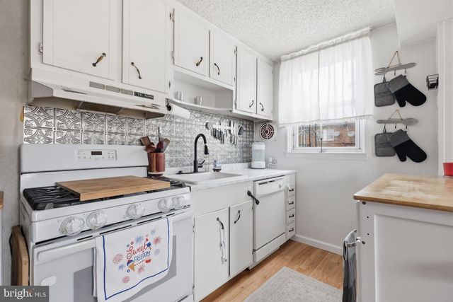 3439 ASHVILLE ST, Philadelphia, PA 19136