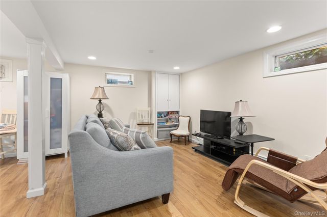 24 Locust Road, Wading River, NY 11792