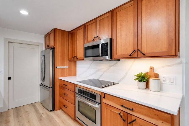 4131 RIVERVIEW BOULEVARD, Bradenton, FL 34209