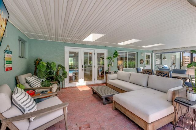 4131 RIVERVIEW BOULEVARD, Bradenton, FL 34209