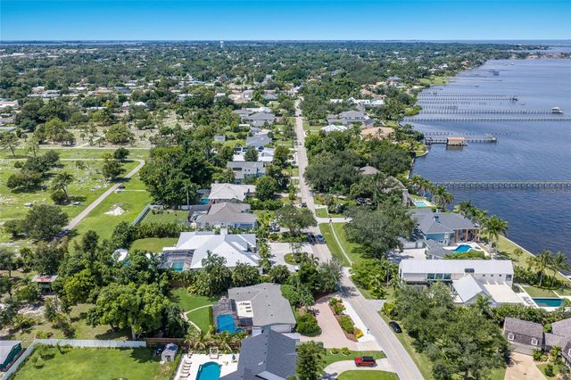4131 RIVERVIEW BOULEVARD, Bradenton, FL 34209
