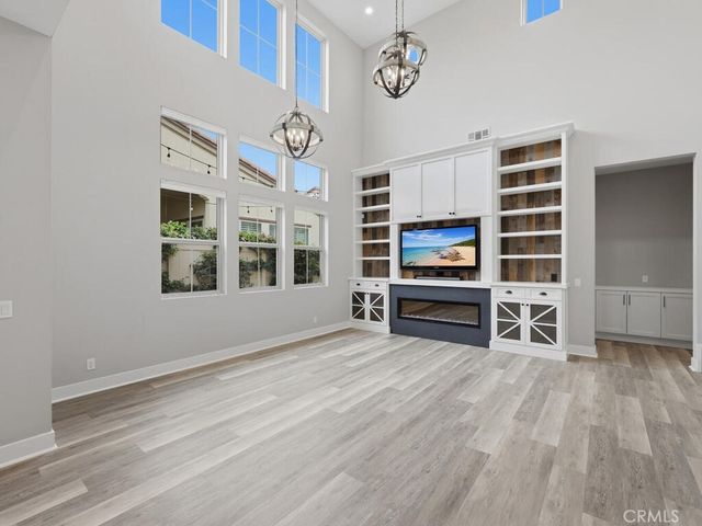 10866 Rojo Court, Cypress, CA 90720