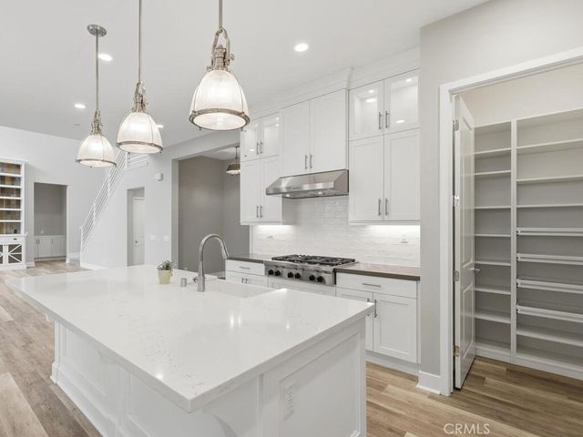 10866 Rojo Court, Cypress, CA 90720