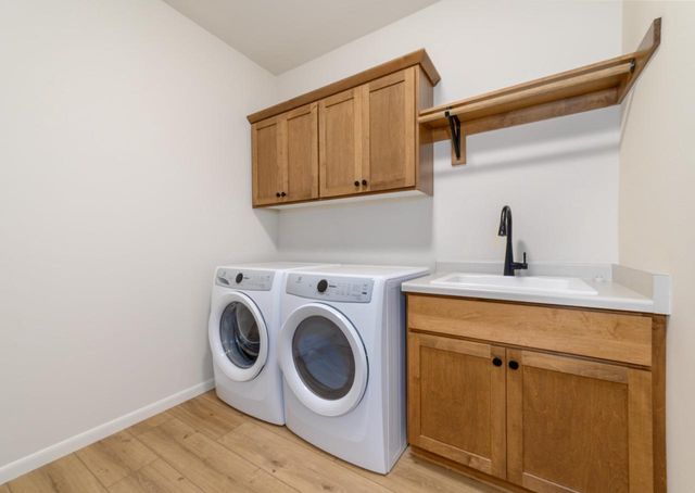 410 Orion Trail, Madison, WI 53718