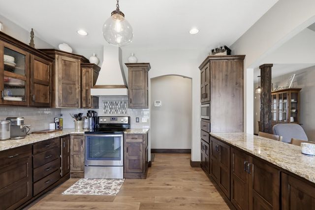 8240 County Loop 202, Joplin, MO 64801