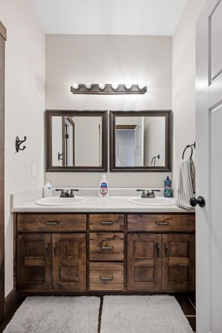 8240 County Loop 202, Joplin, MO 64801