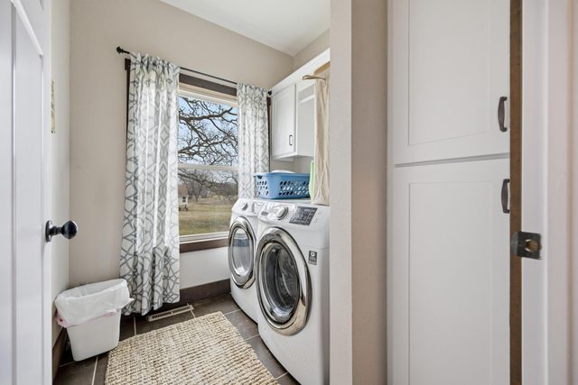 8240 County Loop 202, Joplin, MO 64801