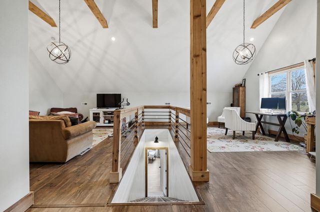 8240 County Loop 202, Joplin, MO 64801