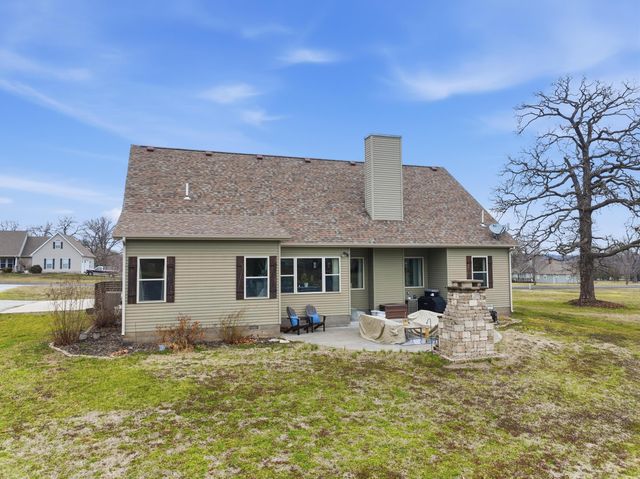 8240 County Loop 202, Joplin, MO 64801
