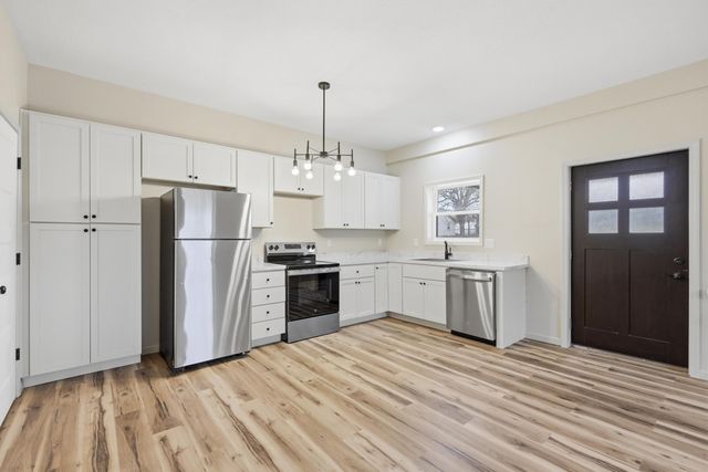 8240 County Loop 202, Joplin, MO 64801