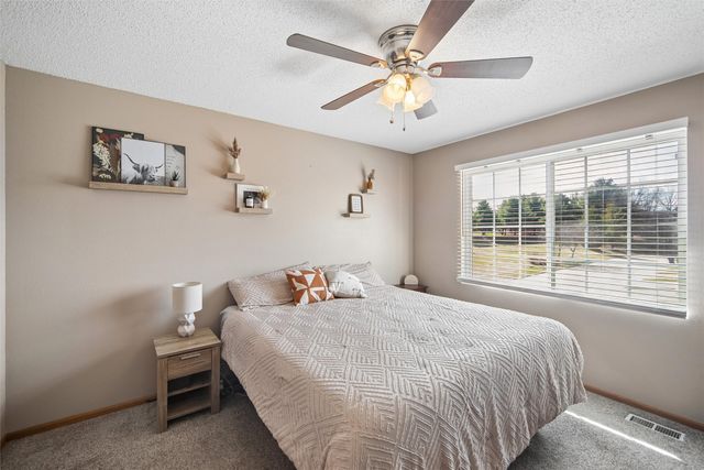 4425 Mills Civic Parkway 1405, West Des Moines, IA 50265