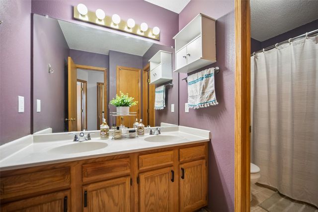 4425 Mills Civic Parkway 1405, West Des Moines, IA 50265