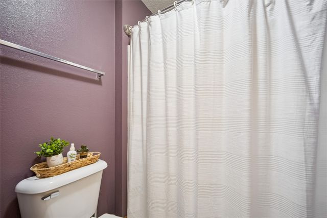 4425 Mills Civic Parkway 1405, West Des Moines, IA 50265