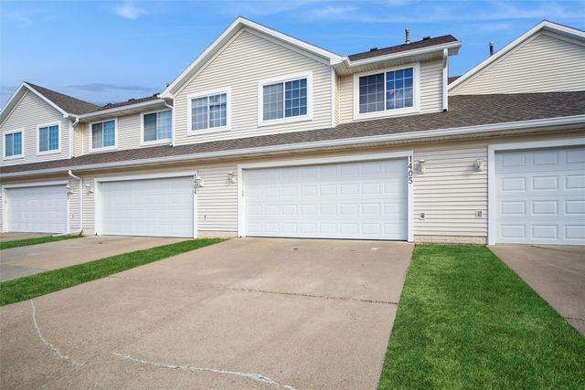 4425 Mills Civic Parkway 1405, West Des Moines, IA 50265