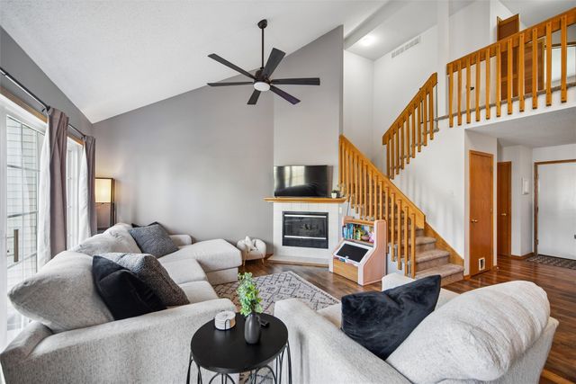 4425 Mills Civic Parkway 1405, West Des Moines, IA 50265