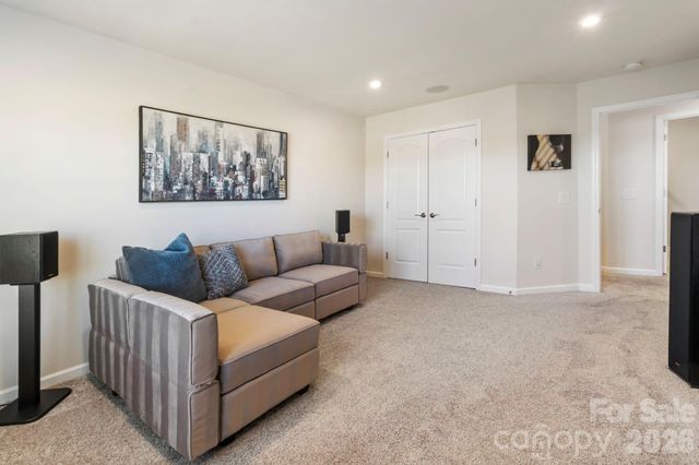 13017 Eagle Oak Drive, Charlotte, NC 28278