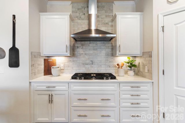 13017 Eagle Oak Drive, Charlotte, NC 28278